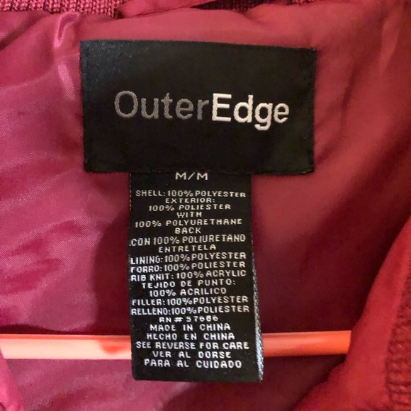 Outer Edge, Red, Kid Puffer Vest, Size Medium, Burgundy - Picture 2 of 3